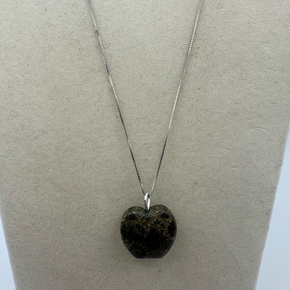 Green Coral Fossil Apple Shaped Pendant Necklace - Picture 3 of 15
